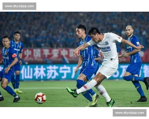 一方主场迎战申花强强对话看点十足焦点之战引爆期待球迷热议全城关注 一方主场迎战申花强强对话看点十足焦点之战引爆期待球迷热议全城关注